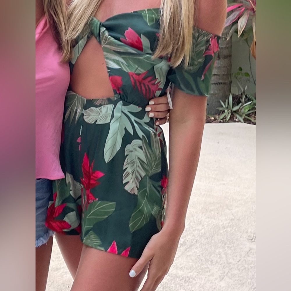 LOVERS AND FRIENDS romper